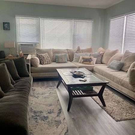 5 Min To Beach Large Living Room Fenced Backyard Bbq Firepit Driveway Boat Parking Lake Worth Beach Extérieur photo