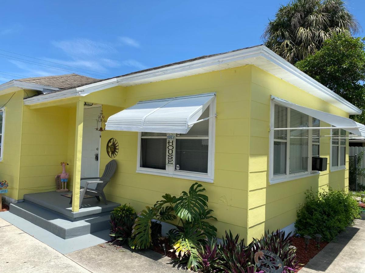 5 Min To Beach Large Living Room Fenced Backyard Bbq Firepit Driveway Boat Parking Lake Worth Beach Extérieur photo
